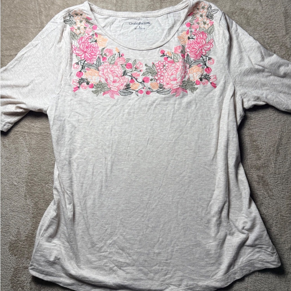 Croft & Barrow Womens Large Oatmeal Floral Embroidered Cotton Knit Tee Basics